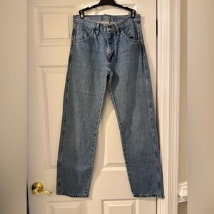 Rustler Men's Classic Straight Denim Jeans